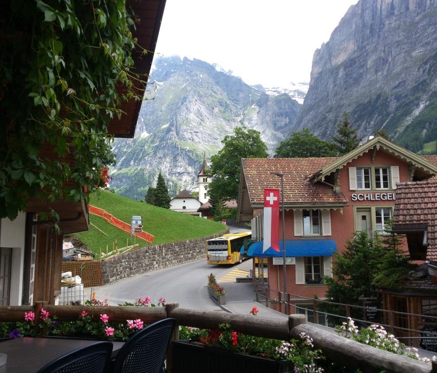 Grindelwald Golden India